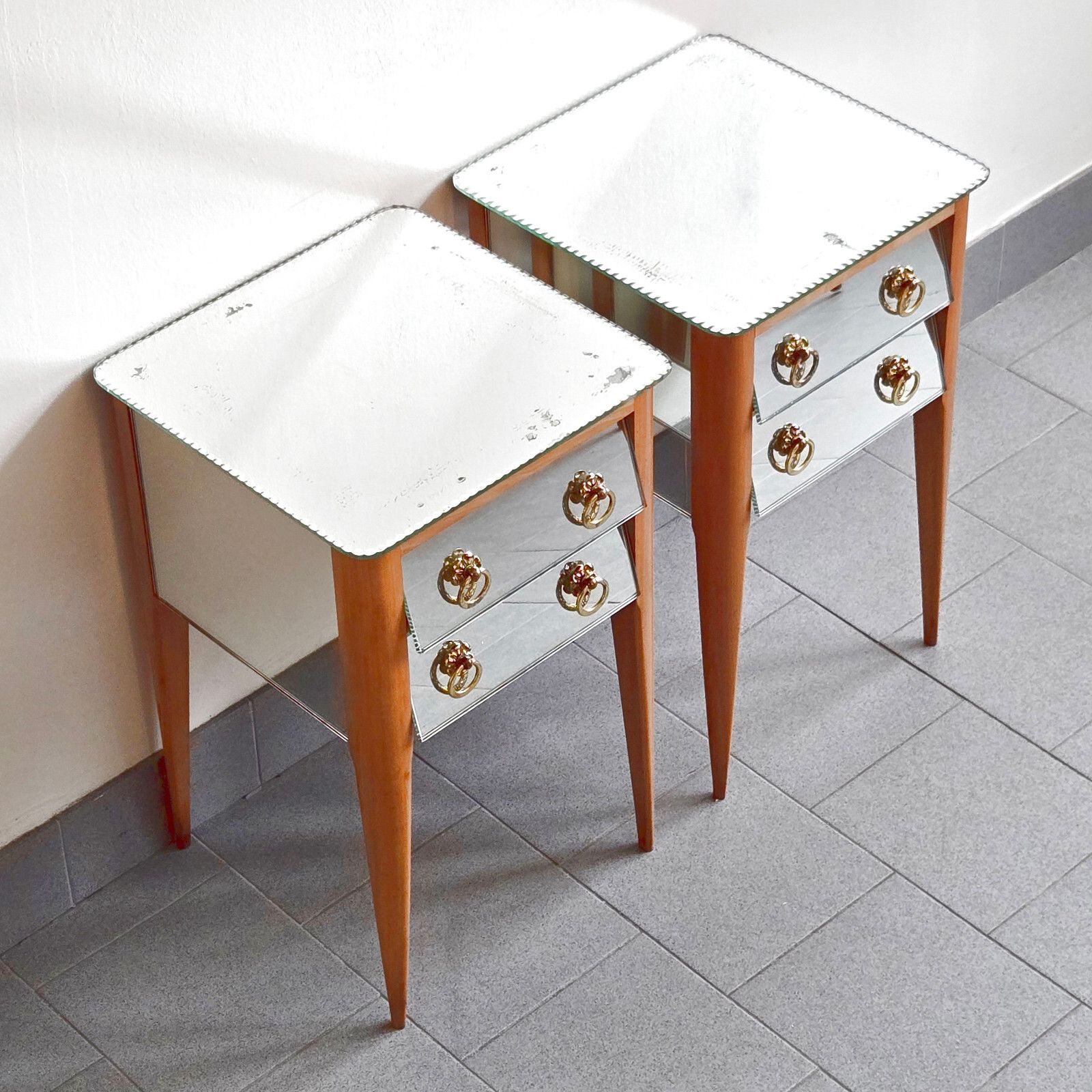 Pair Of Vintage 1950s Brass Mirror Bedside Tables Gold & Hetre 50s 50s photo furniture