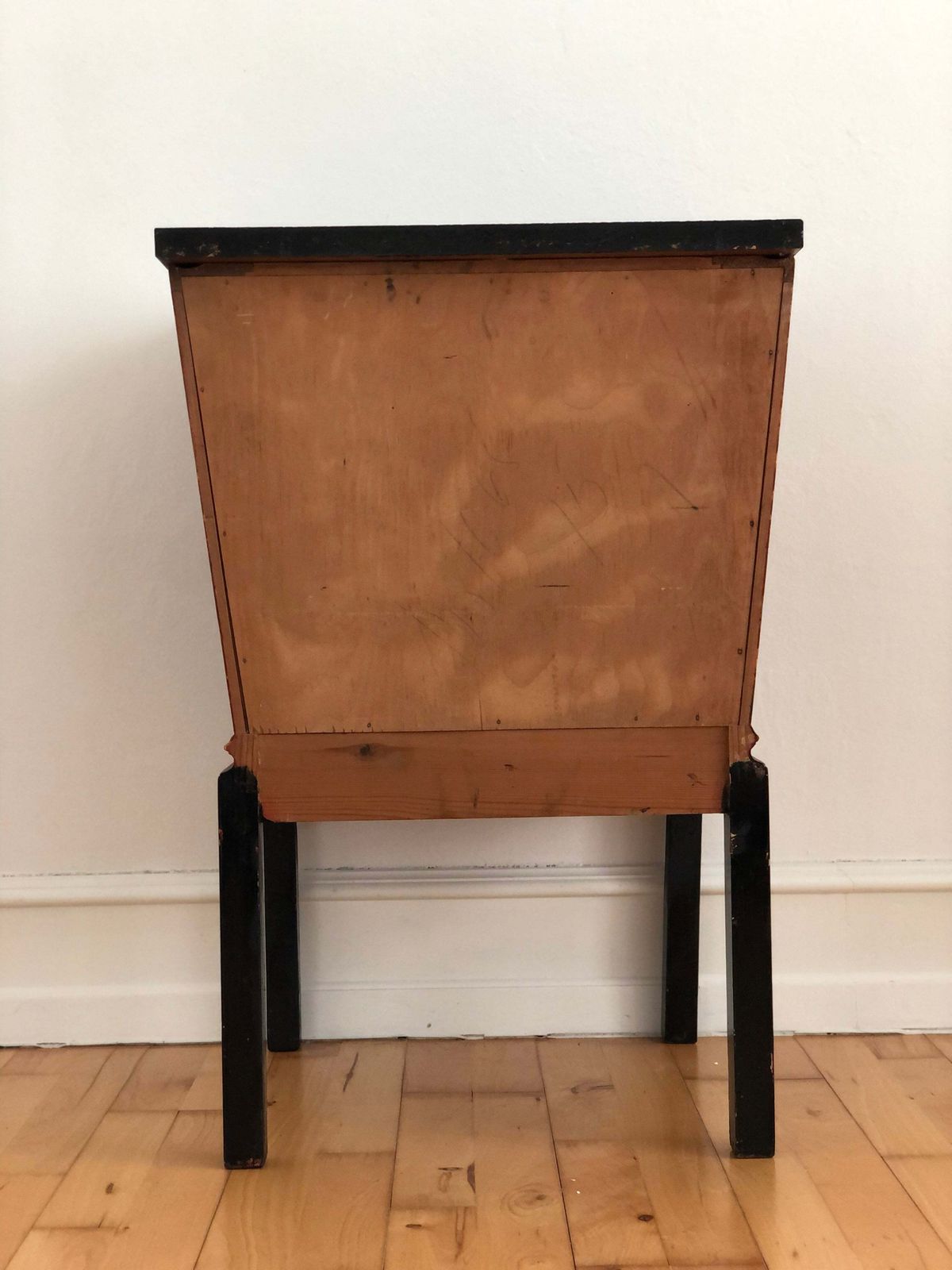 490.0 Pair Of Vintage Wooden Nightstands With Drawers photo