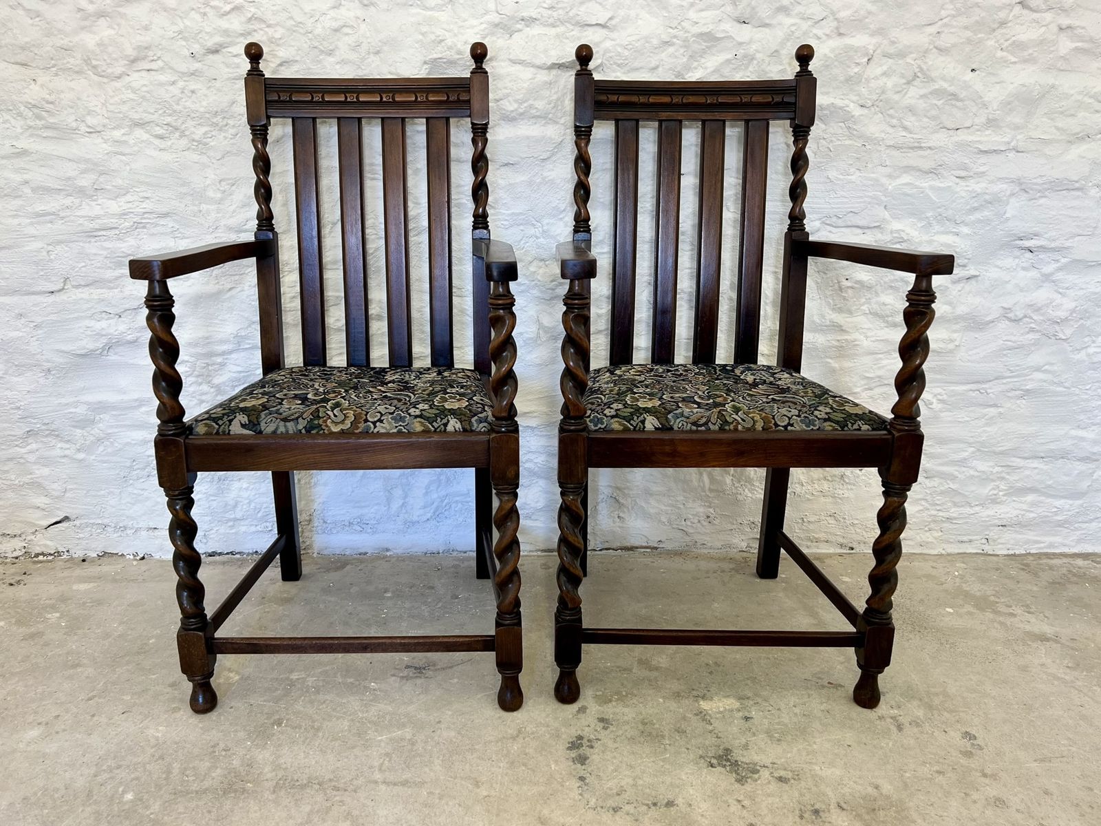 Antique Pair Of Victorian Edwardian Oak Barley Twist Armchairs Ocassional Chairs photo vinterior