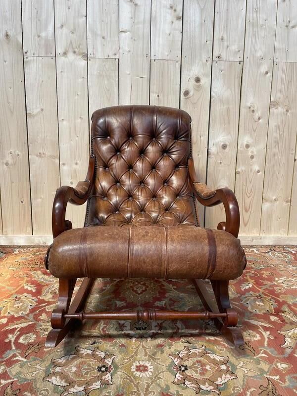 Rocking Chair Chesterfileld En Cuir photo for sale