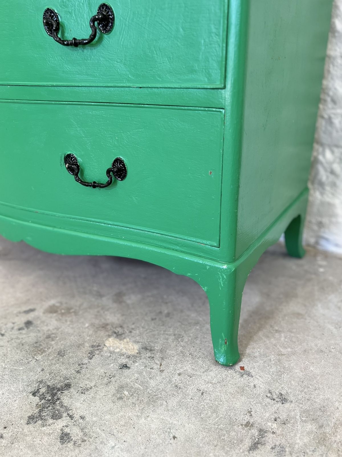 photo vinterior Vintage Emerald Green Shabby Chic Painted Chest Of Drawers 1940s 1950s