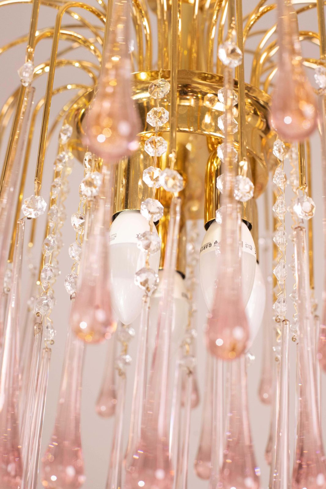 Lighting Lady Michelle, Large Size Pink Drops Murano Glass And Crystal Chandelier, 1980s photo