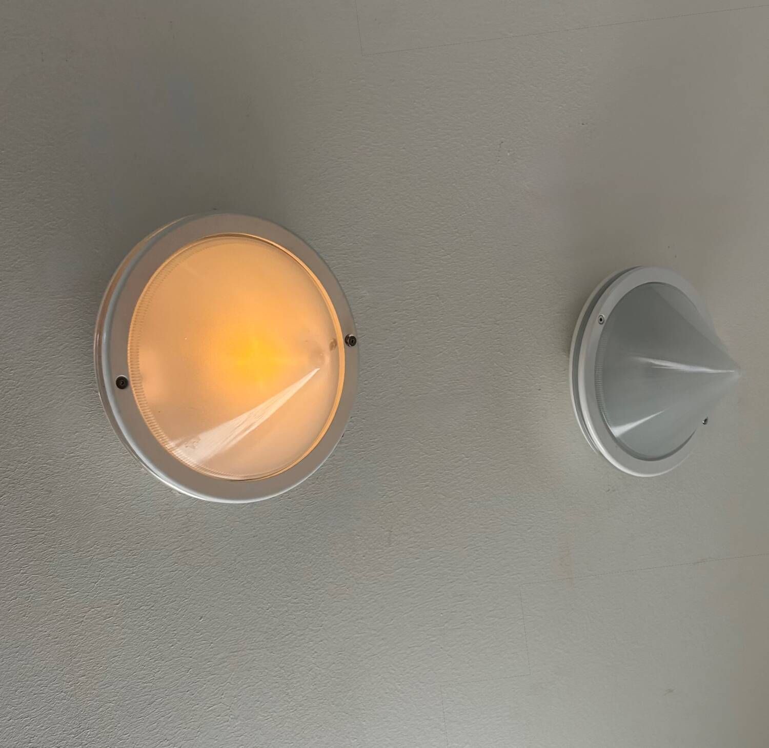 Pair Of Vintage Sandblasted Glass And Metal Wall Lights, Prisma Italy 1980 photo 393.0