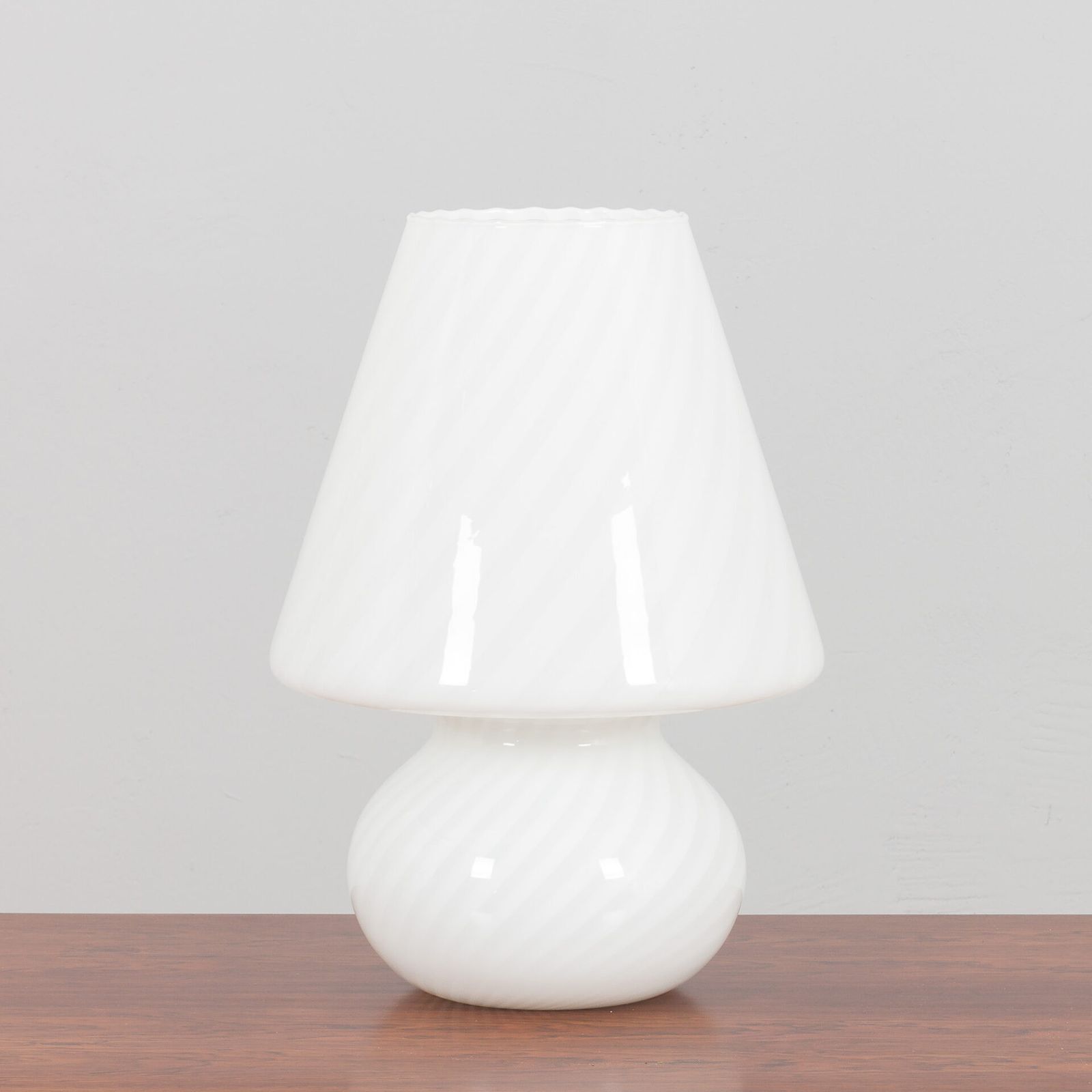 Big Mushroom Venini Table Lamp, Murano Swirl Glass, Italy 1960s photo furniture