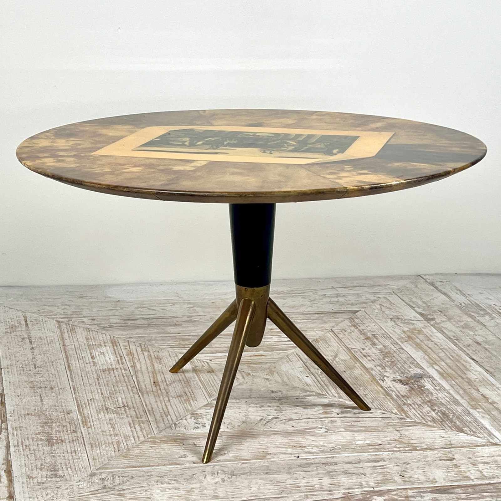 Italian Lacquered Goatskin Trompe L'oeil Table Attributed To Aldo Tura photo for sale