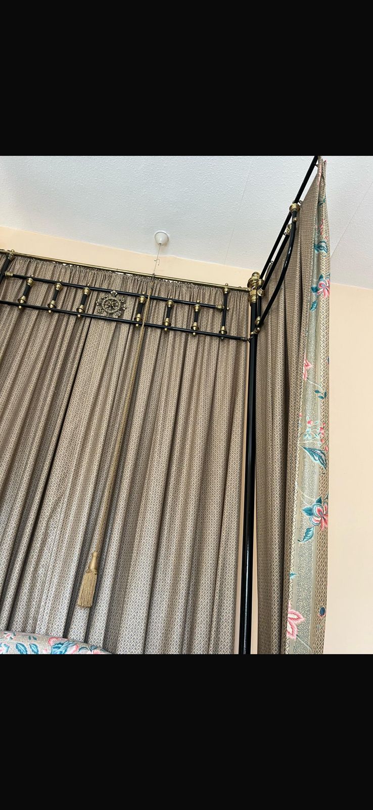 Half Tester Victorian Bed photo Furniture