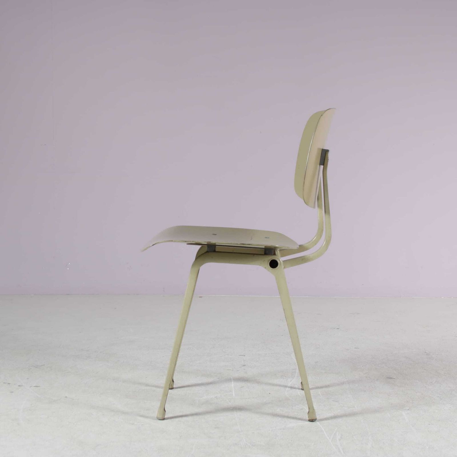 1950s Revolt Chair By Friso Kramer For Ahrend De Cirkel, Netherlands photo vintage