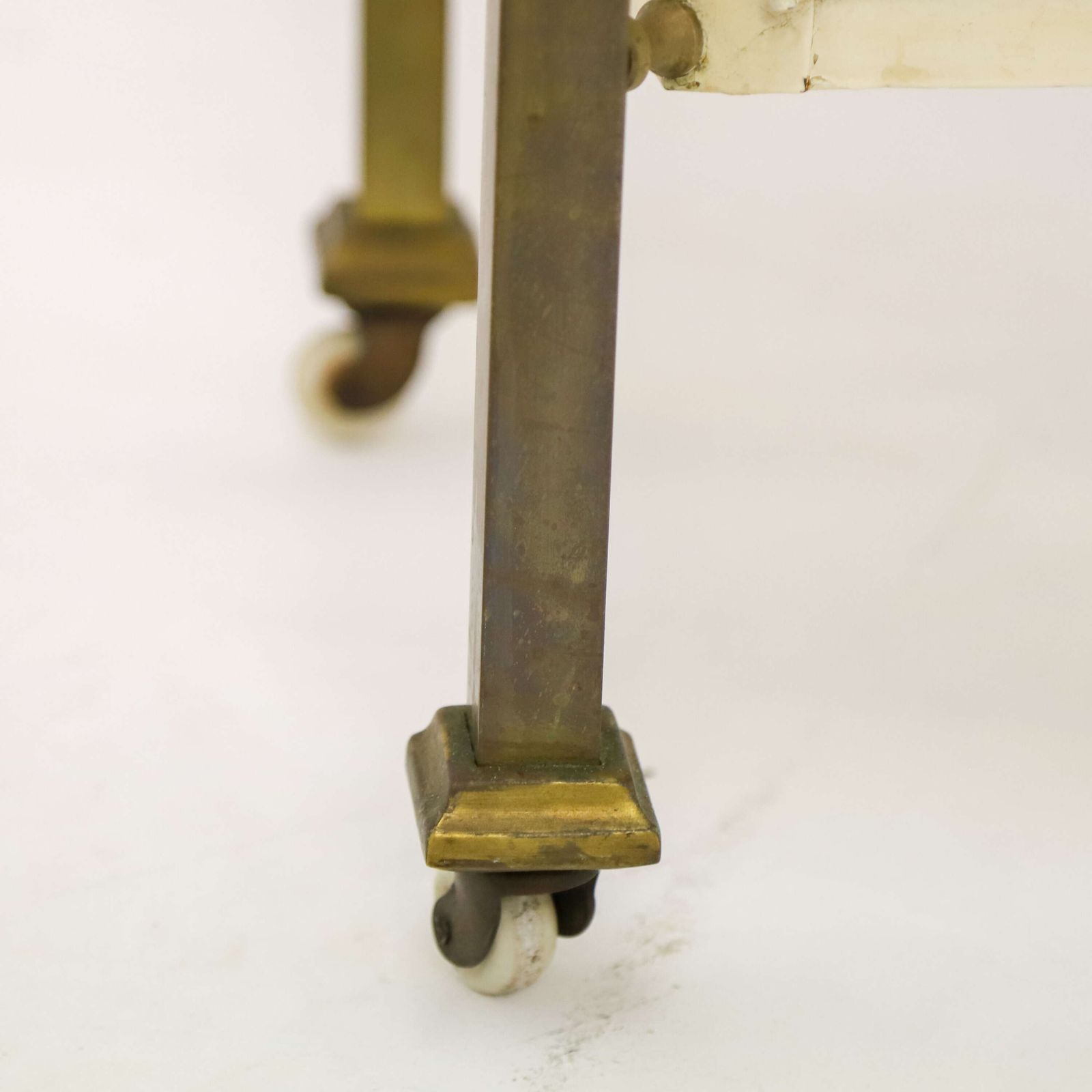 Early 20th Century French Brass & Arabescato Viola Marble Nightstand photo vinterior