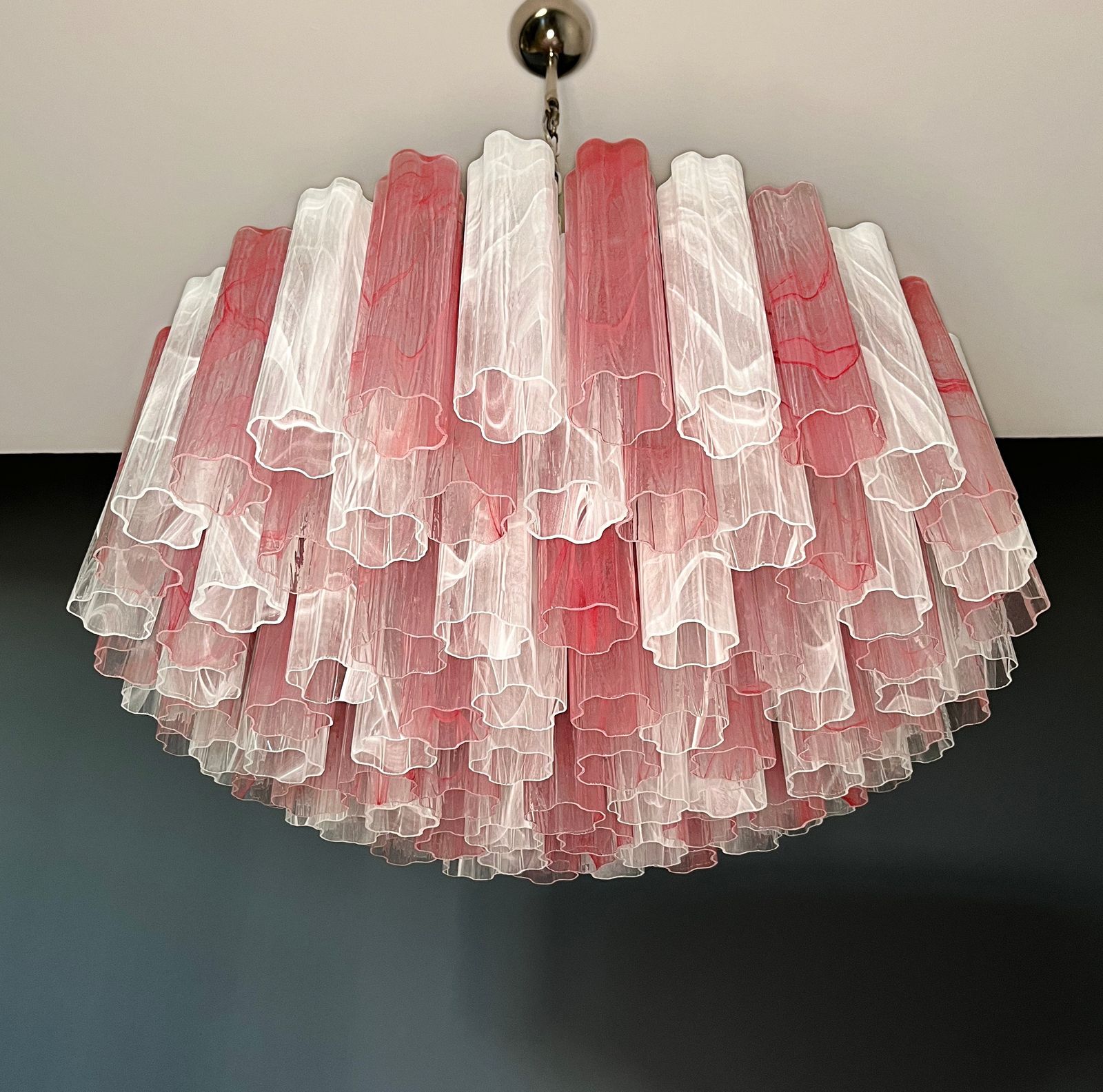 photo buy Large Murano Glass Chandelier  101 Pink And White Alabaster Glass Tube