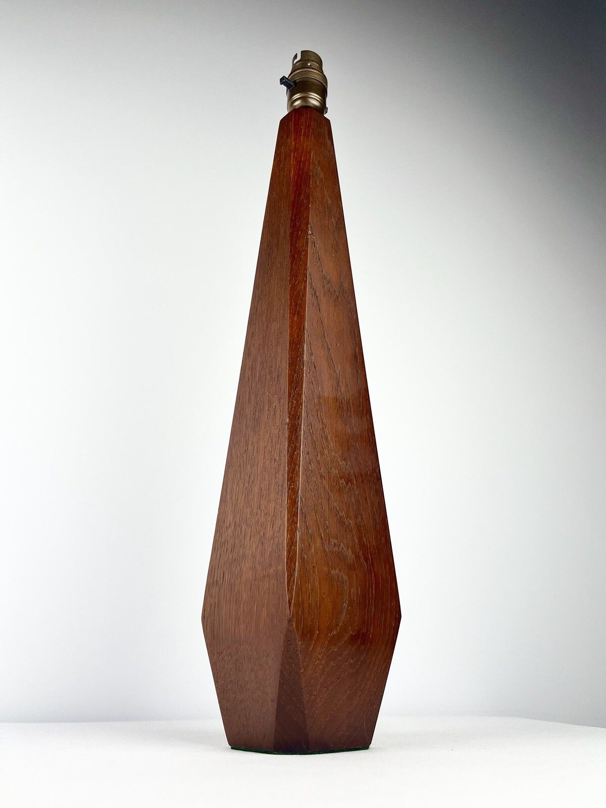 photo vinterior Sculptural Pair Of Mid Century Lamp Bases Teak Geometric Design 1960s
