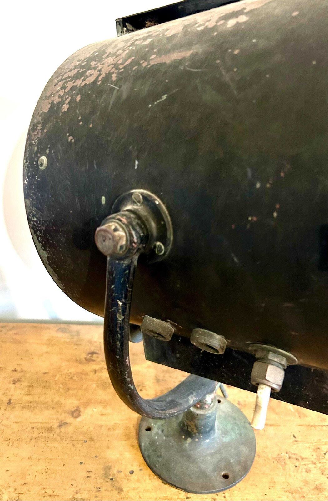 Antique Wwii Carlisle And Finch Cooper Searchlight Industrial Light Retro Antique Lamp Lighting Spotlight Metal Desk Office Vintage Marine photo Lighting