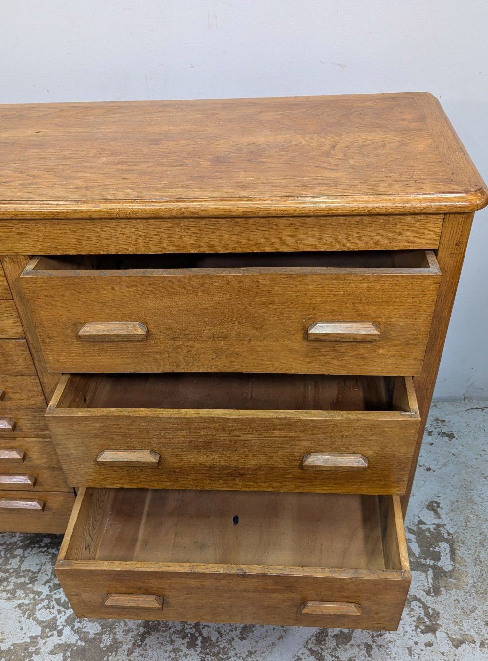 1900s Era Trade Furniture, Antique photo Furniture