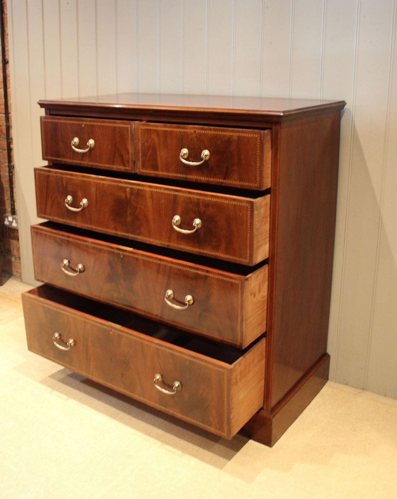 Substantial Edwardian Mahogany Chest Of Drawers photo vinterior