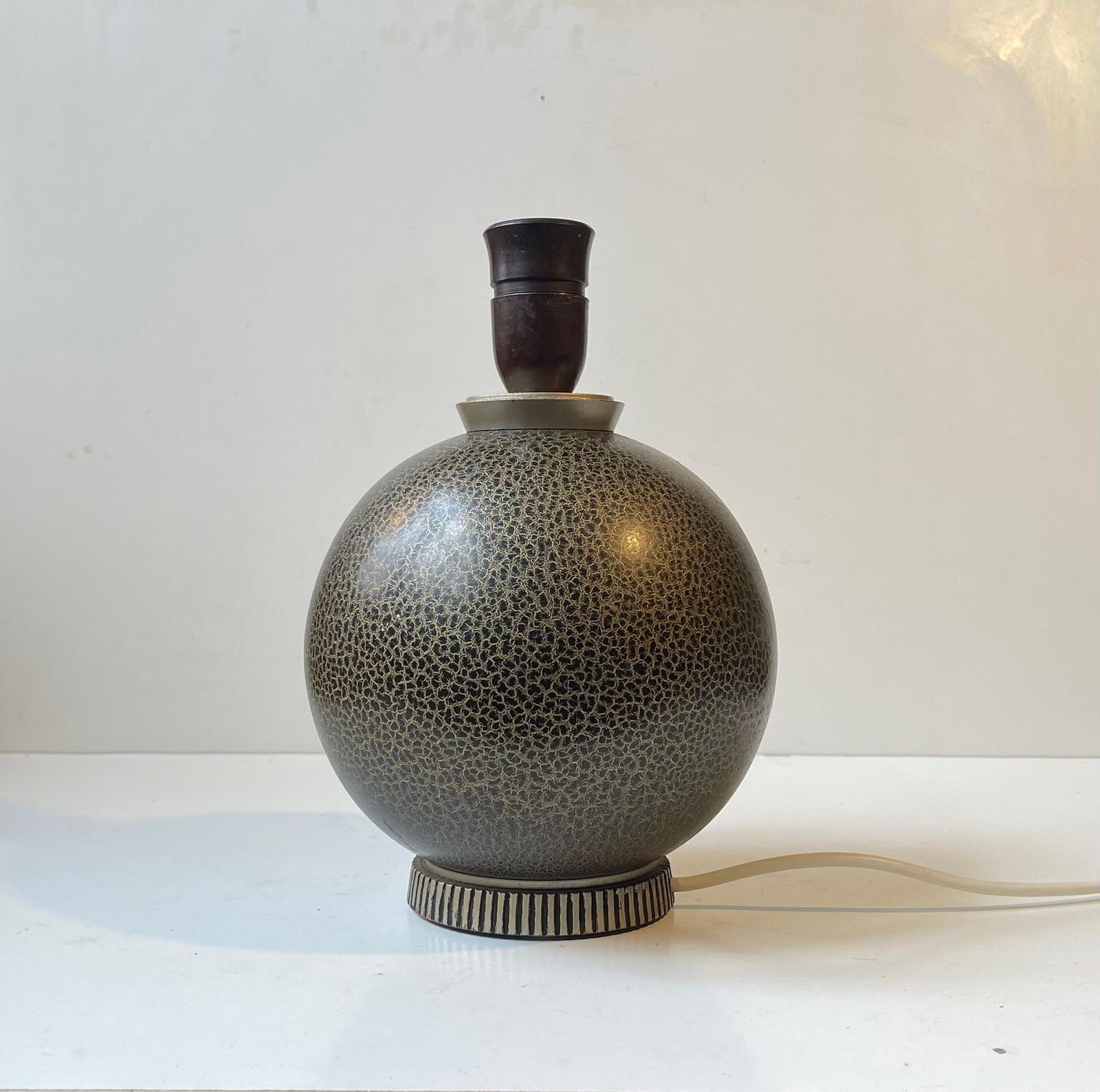 French 1920s Table Lamp In The Style Jean Besnard, Black   Gold Craquelé photo for sale