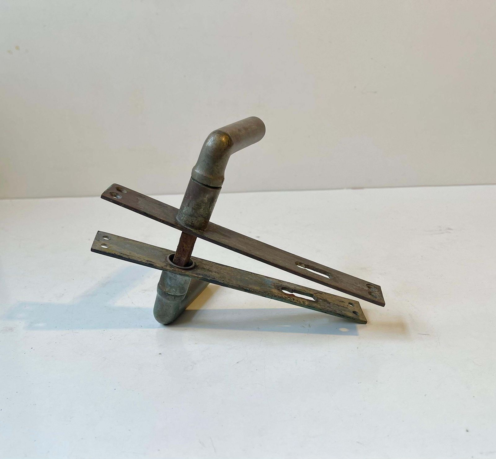 Scandinavian Bauhaus State Building Door Handles In Brass, 1930s, 6 Sets photo vinterior