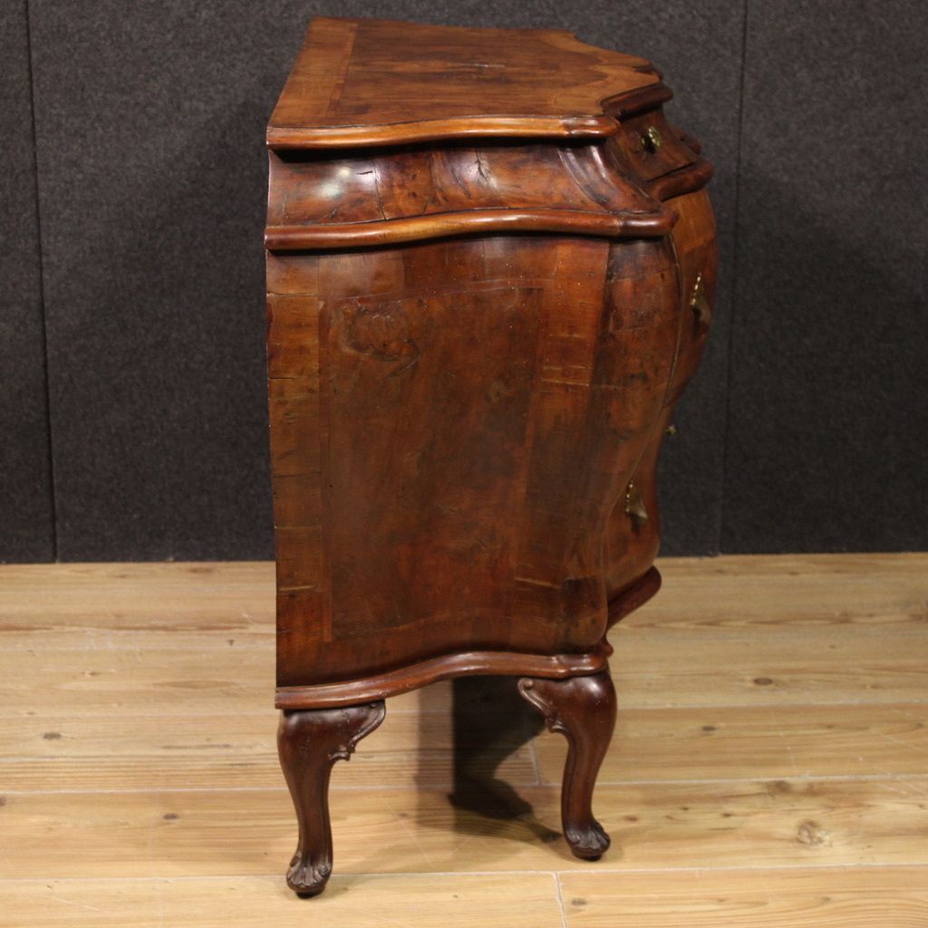 Venetian Dresser In Wood From The 20th Century photo vinterior