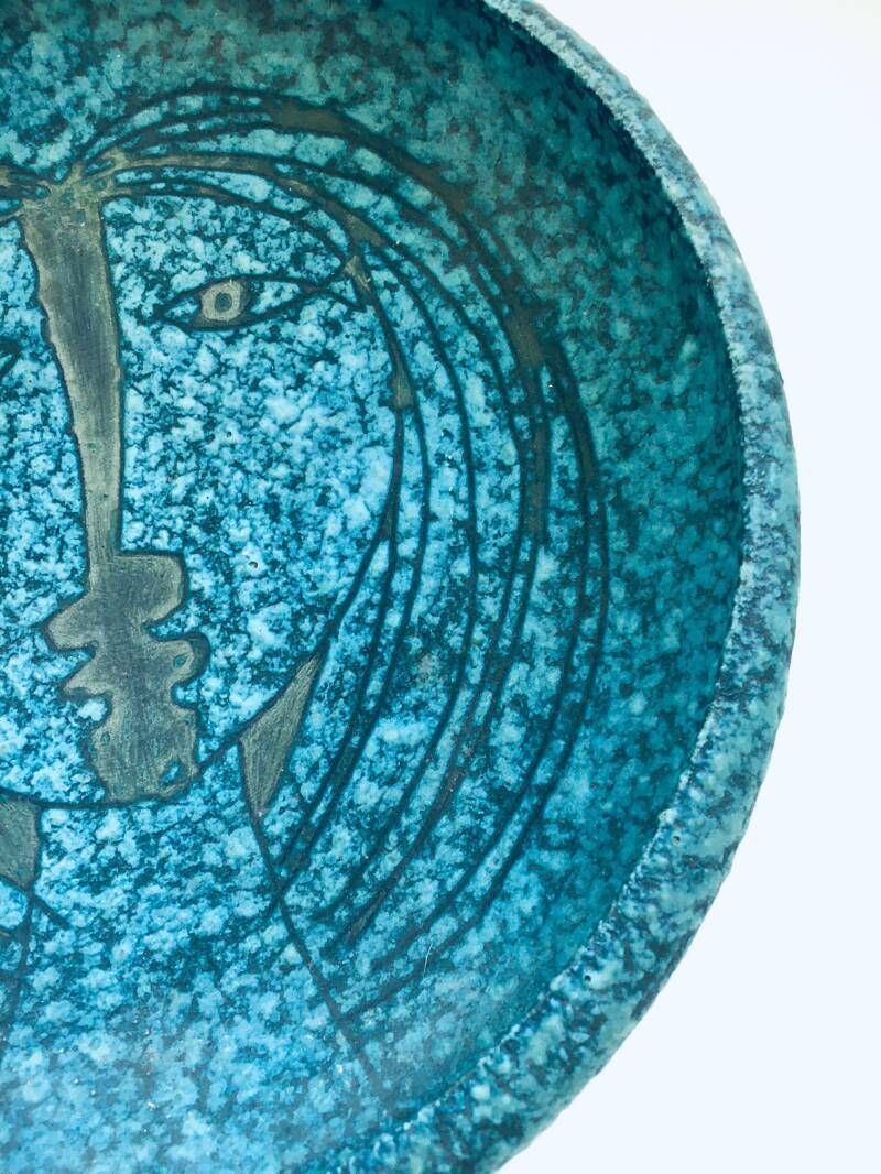 Very Rare Art Ceramics Sgraffito Face Bowl By Alvino Bagni For Raymor, Italy 1960's photo buy