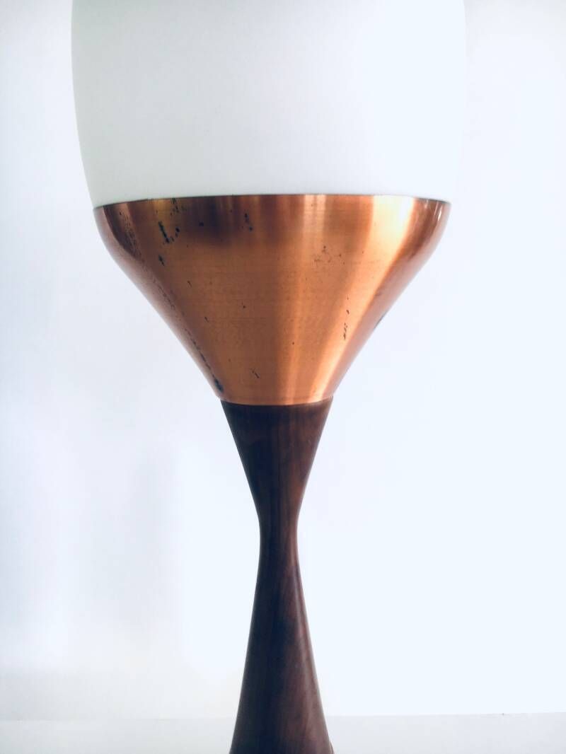 photo vinterior Mid Century Modern Scandinavisch Design "Atomic" Vloerlamp (Laag Model), Denemarken, Ca. Jaren 1950
