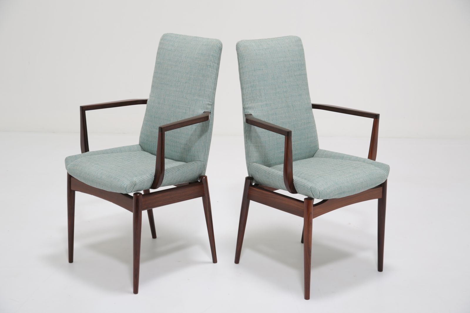 6950.0 Vintage Set Of 8 Rosewood Dining Chairs, “Hamilton” By Robert Heritage For Archie Shine, 1960s photo
