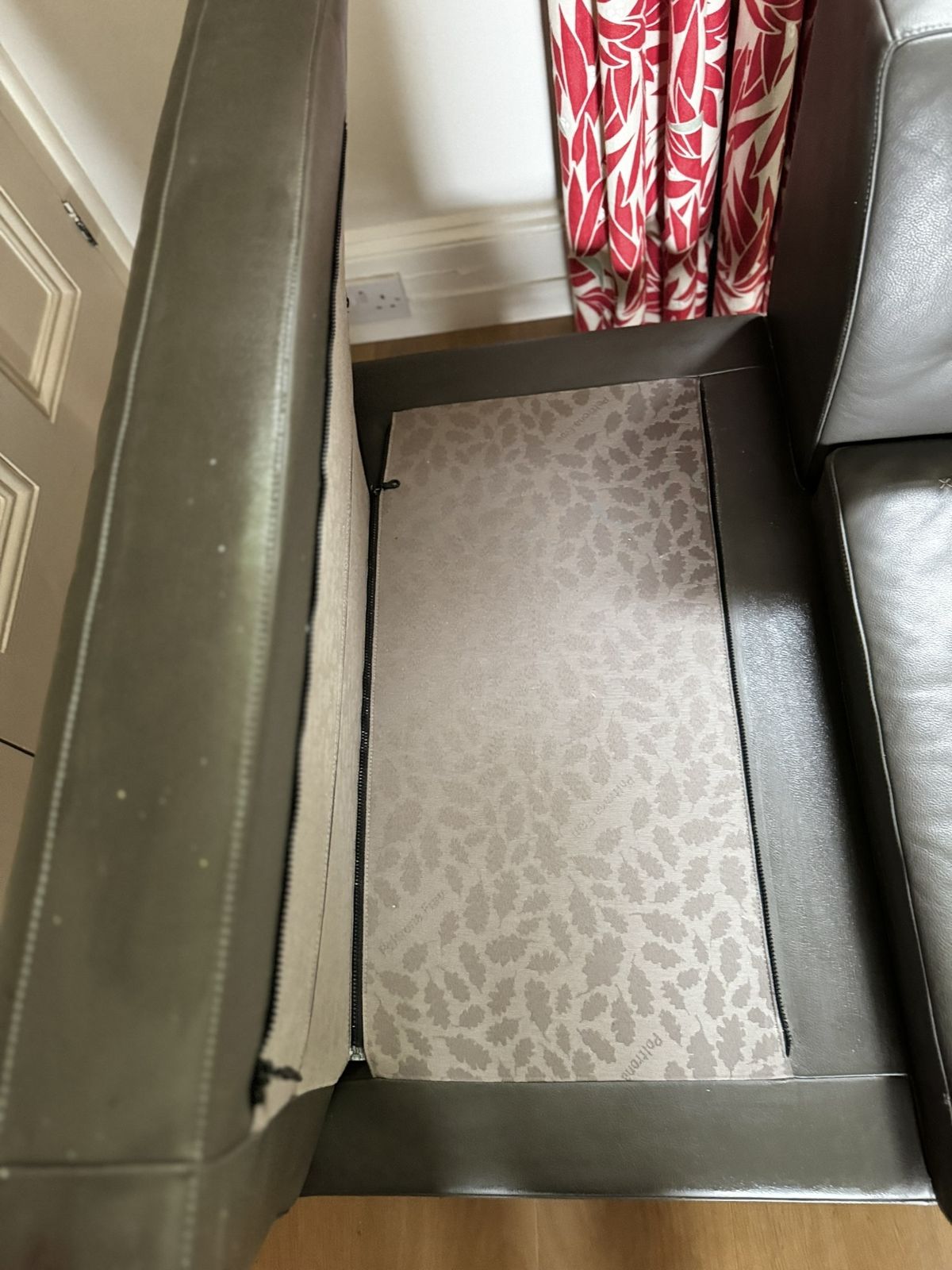 Rare Poltrona Frau “Kennedee” 3 Seat Sofa – In Gunmetal Grey “Pelle Frau” Leather photo Furniture