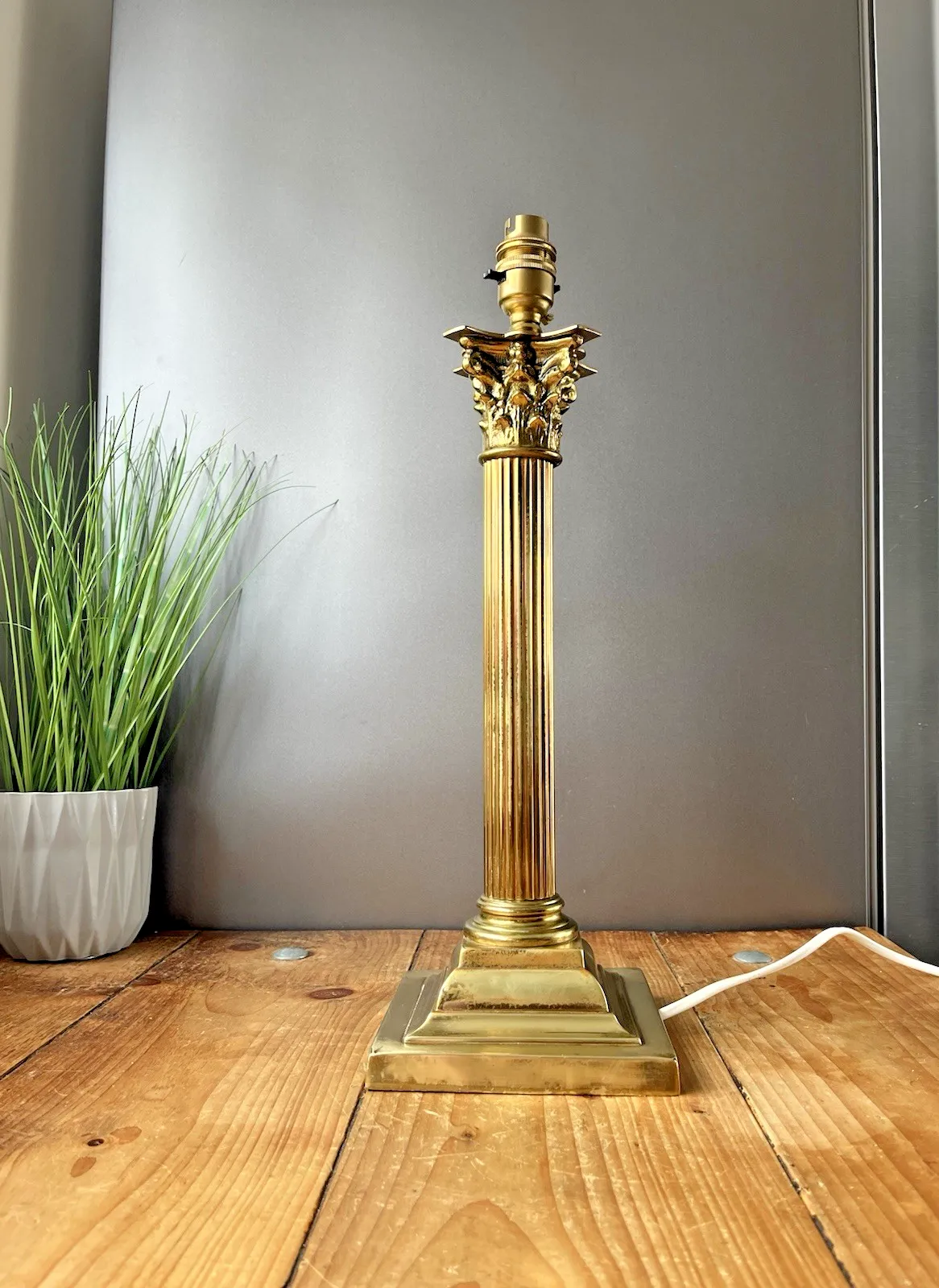Large Antique Art Deco Corinthian Column Table Lamp Acanthus Leaf Country House photo 225.0