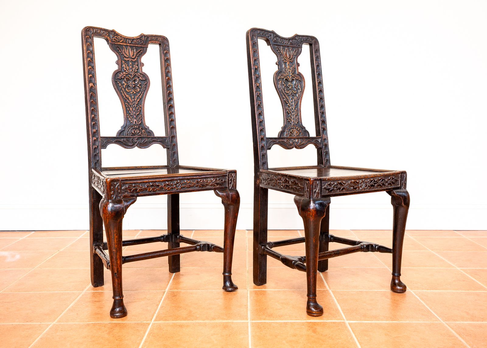 Pair Of Jacobean Carved Hall Chairs Oak 1620 Antique Country House Chairs Primitive Baronial Side Dining Chairs photo vinterior