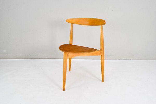 photo for sale Fh4103 Heart Dining Chairs By Hans Wegner For Fritz Hansen, Denmark, 1950s, Set Of 4