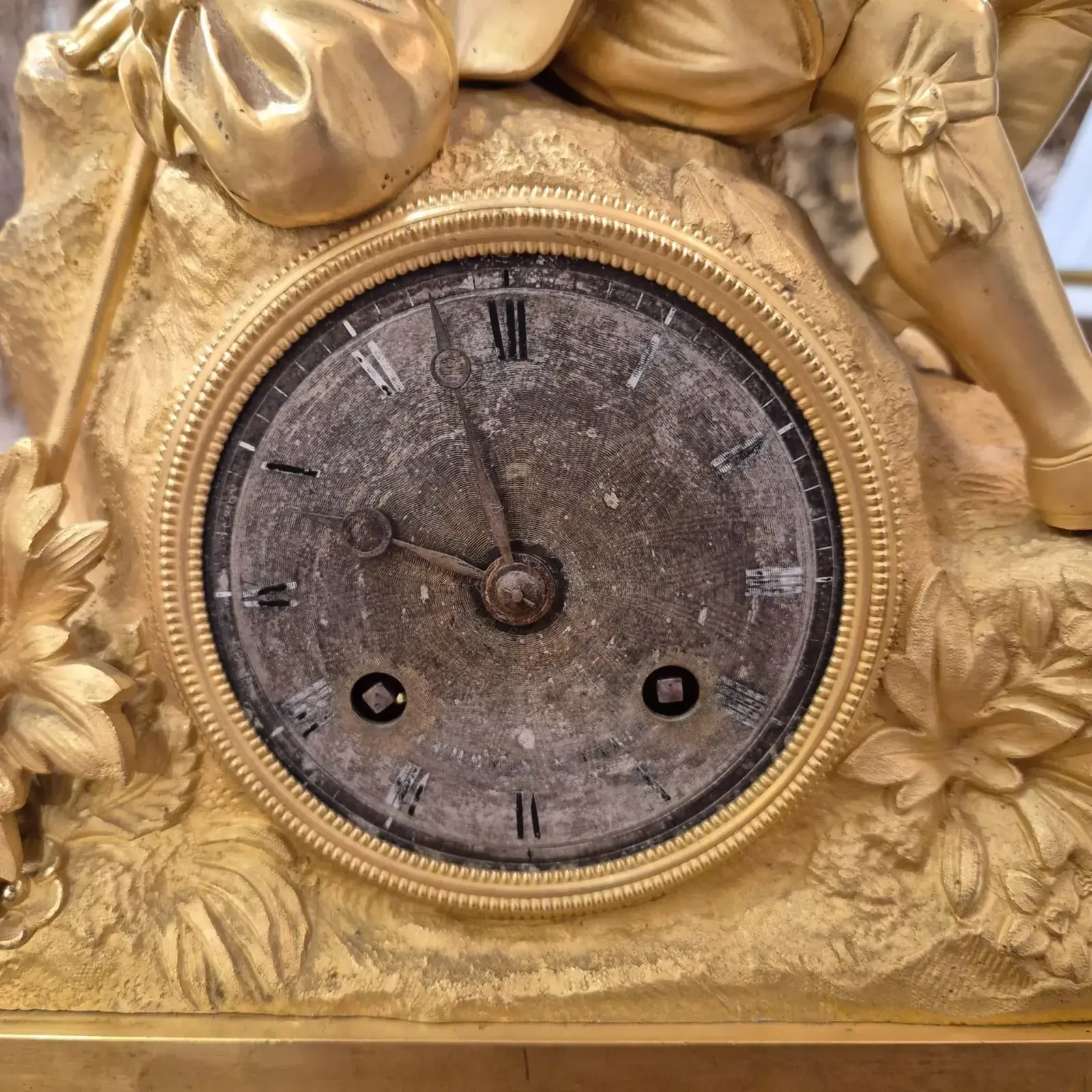 19th Century Charles X Clock With A Statue Of A Romantic Young Nobleman. photo vinterior