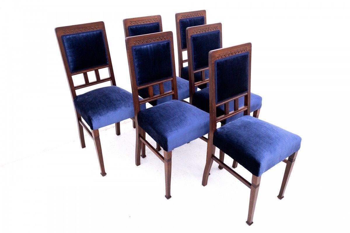 2685.0 Art Nouveau Table With Chairs From The 1930s, Poland. After Renovation. photo