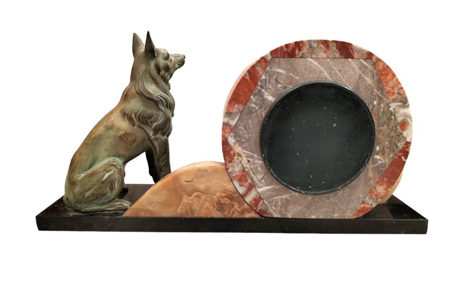 Art Deco Mantel Clock In Marble And With A Wolf Statue In Bronze Patina photo vinterior