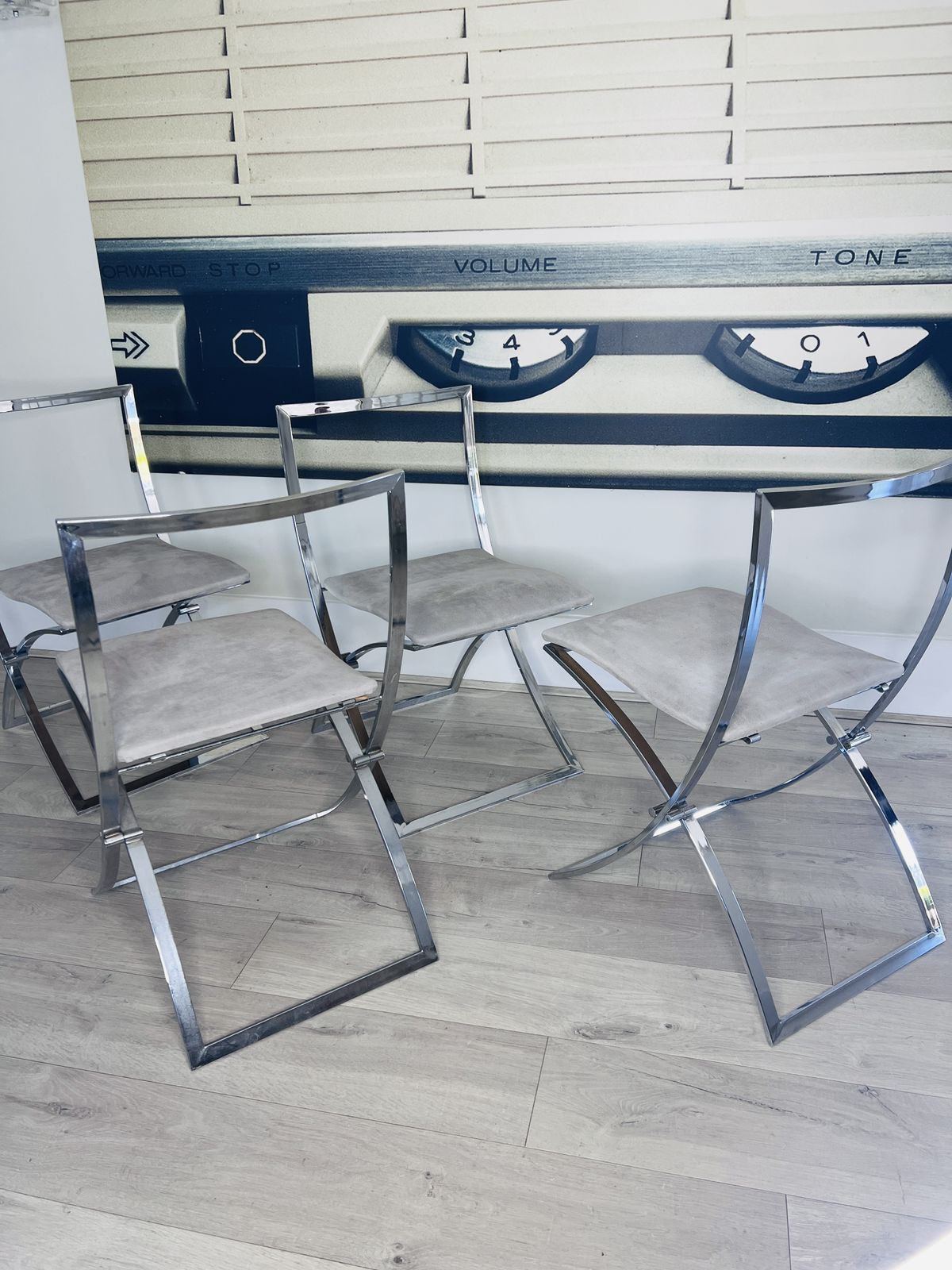 4 X Marcello Cuneo, Luisa Chairs, 1970 photo furniture