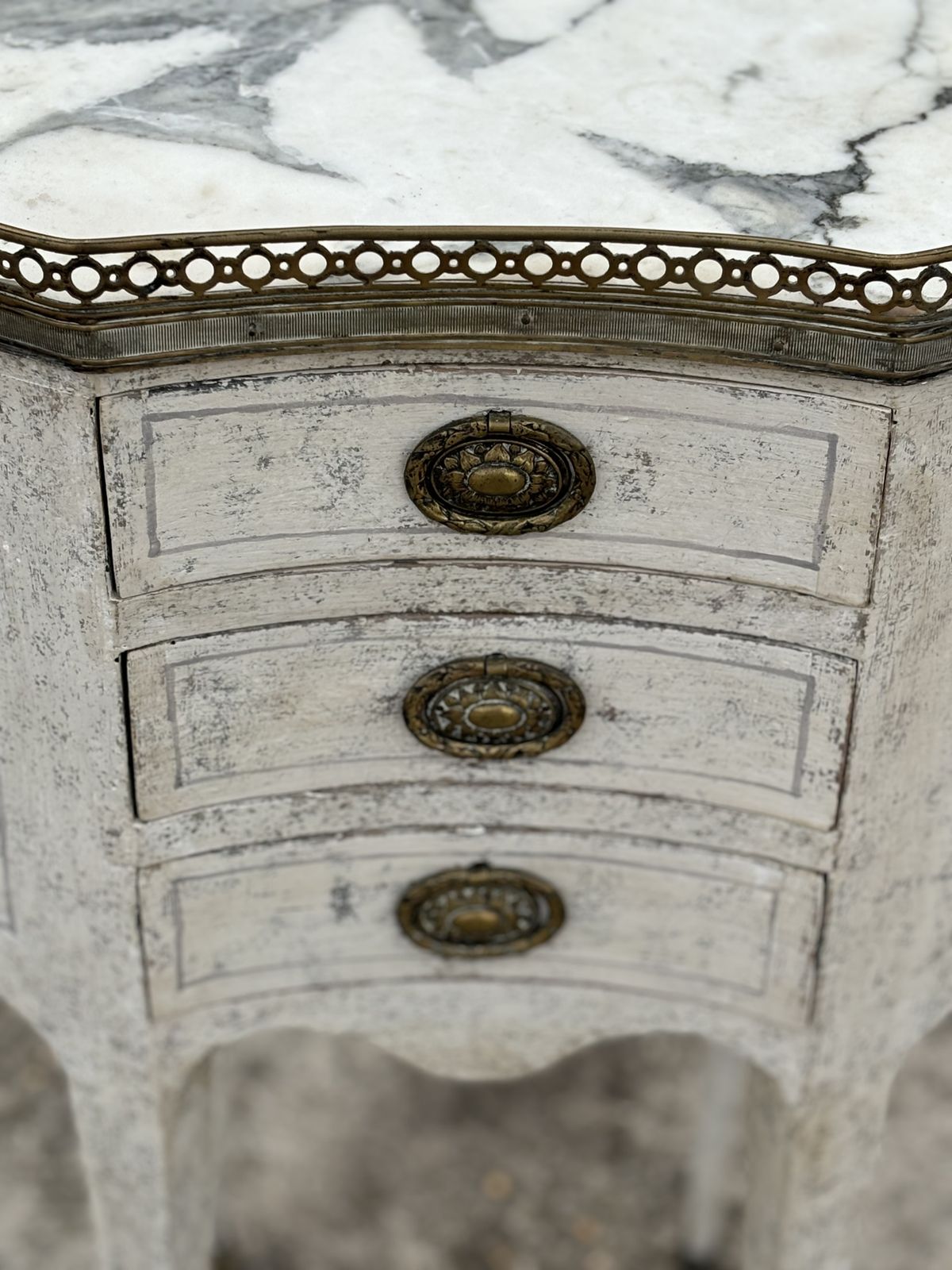 Early 20th Century French Louis XVI Style Painted Side Table photo buy