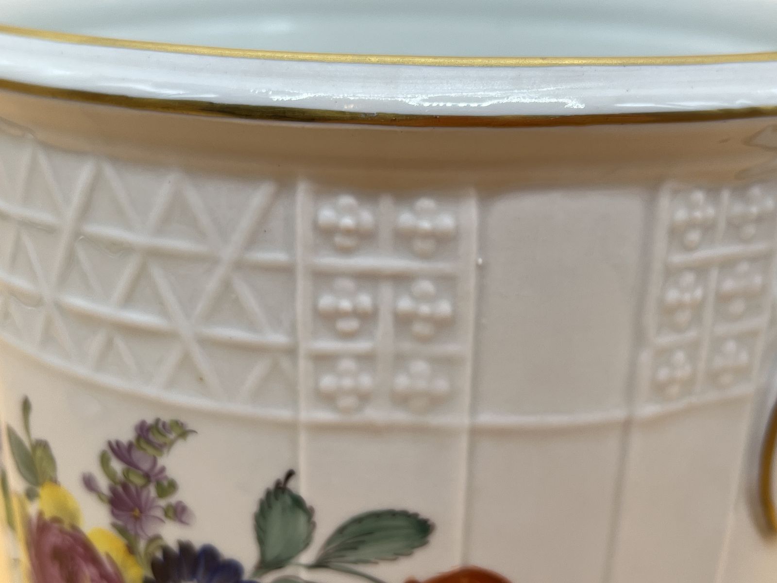 Large Dresden Porcelain Carl Thieme Hand Painted Jardiniere / Plant Pot. C1920. photo furniture