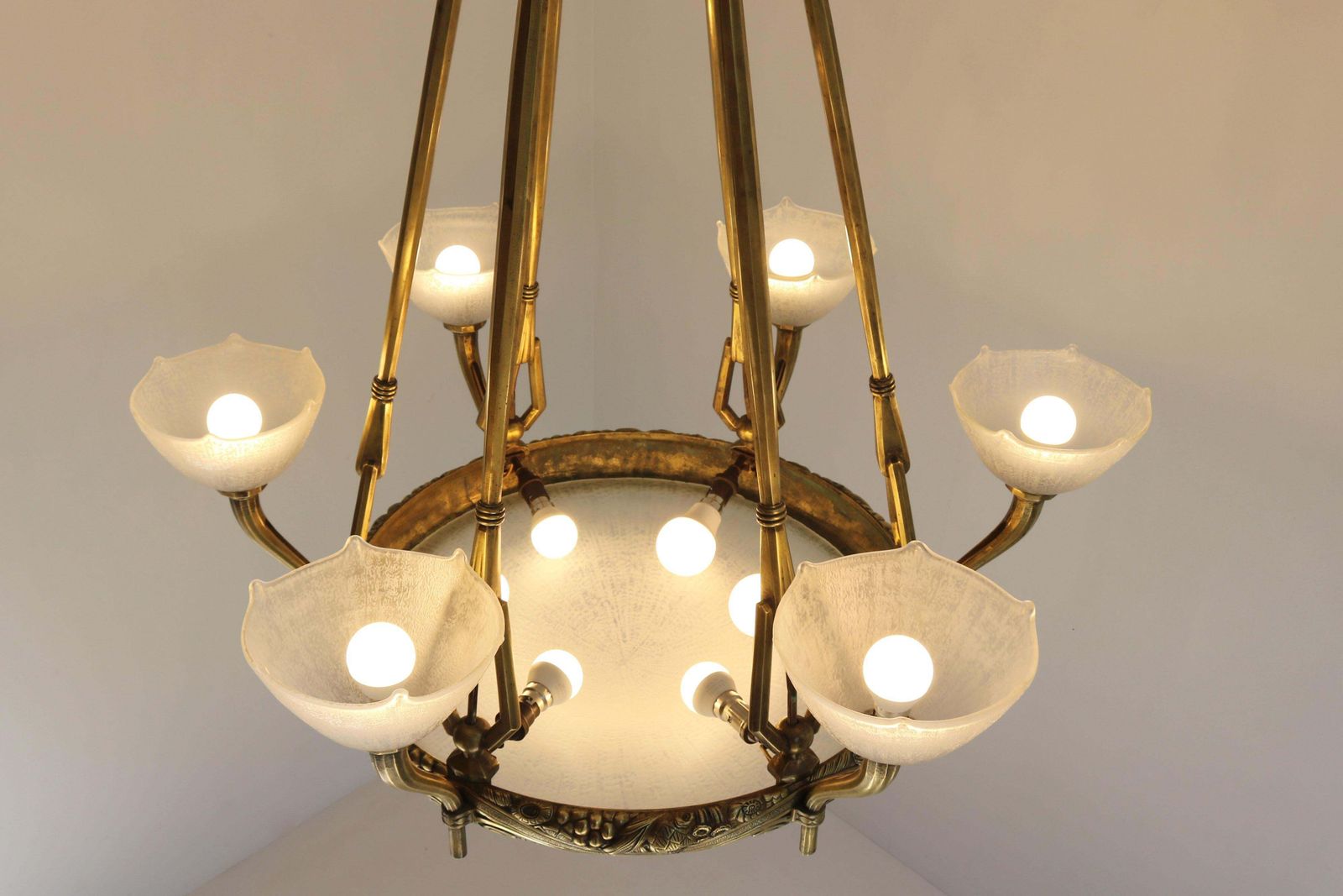 photo buy Monumentale Grote Art Deco Hanglamp Van Maurice Dufrene & Daum Nancy, 1920, Brons