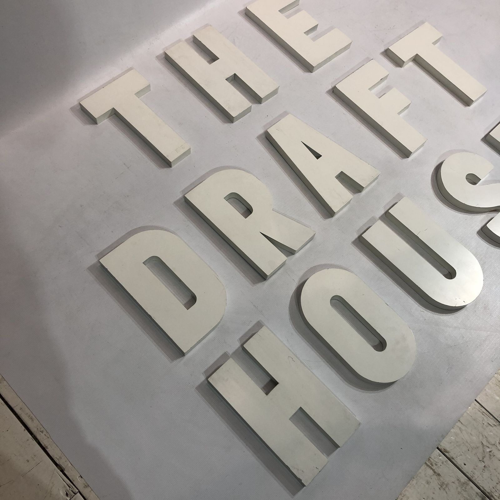 The Draft House Letters Signage Light Up Pub Vintage Craft Bedroom Child Metal photo Lighting