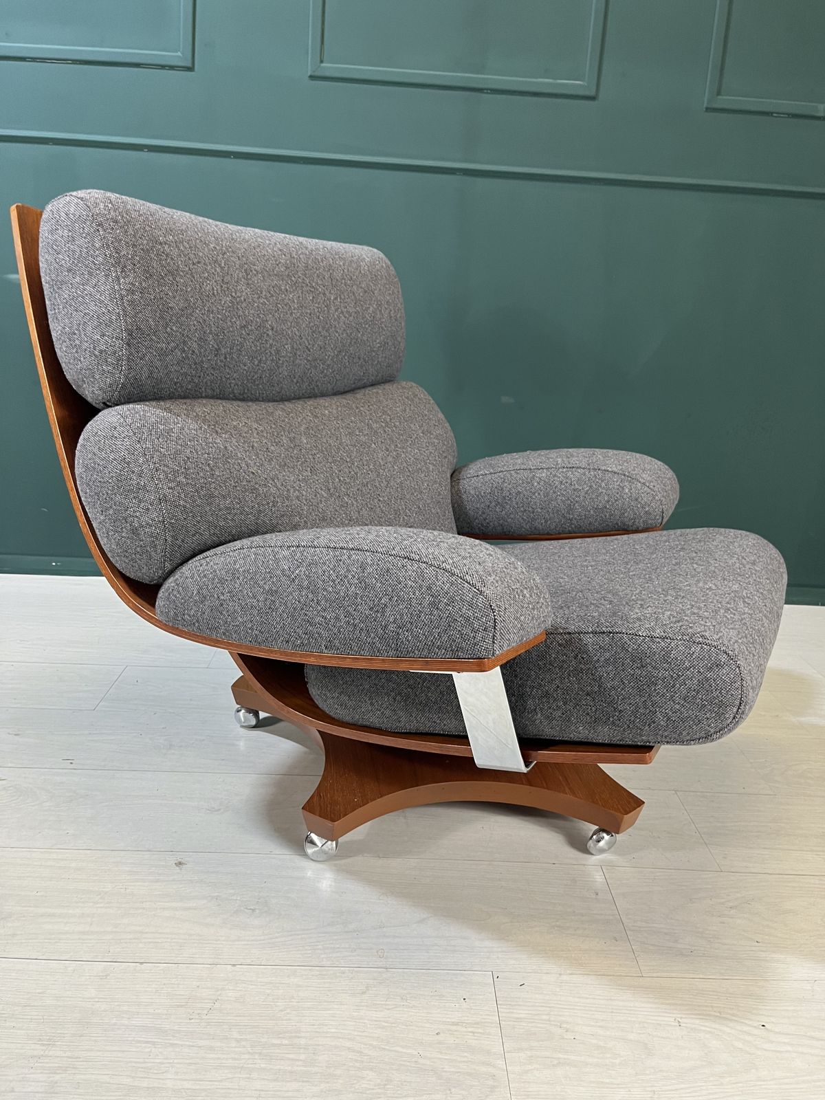 Gplan House Master Swivel Chair photo vinterior