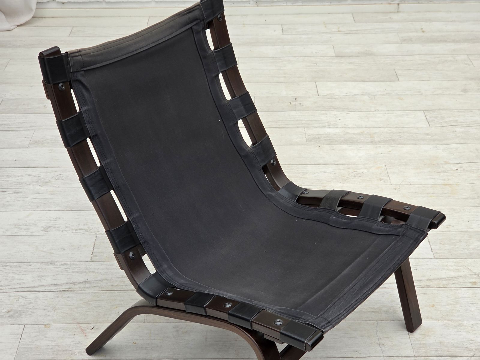 photo buy 1970s, Danish Loungechair By Farstrup, Furniture Leather, Canvas, Bent Wood.