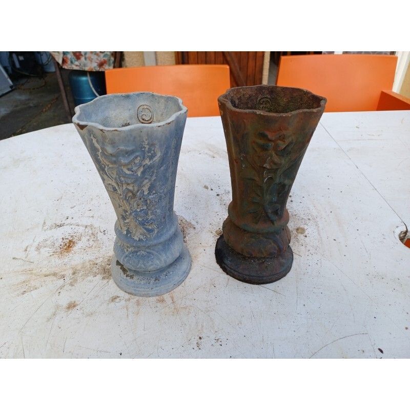 photo furniture Pair Of Cast Iron Vases 1900 From Charleville Mézières