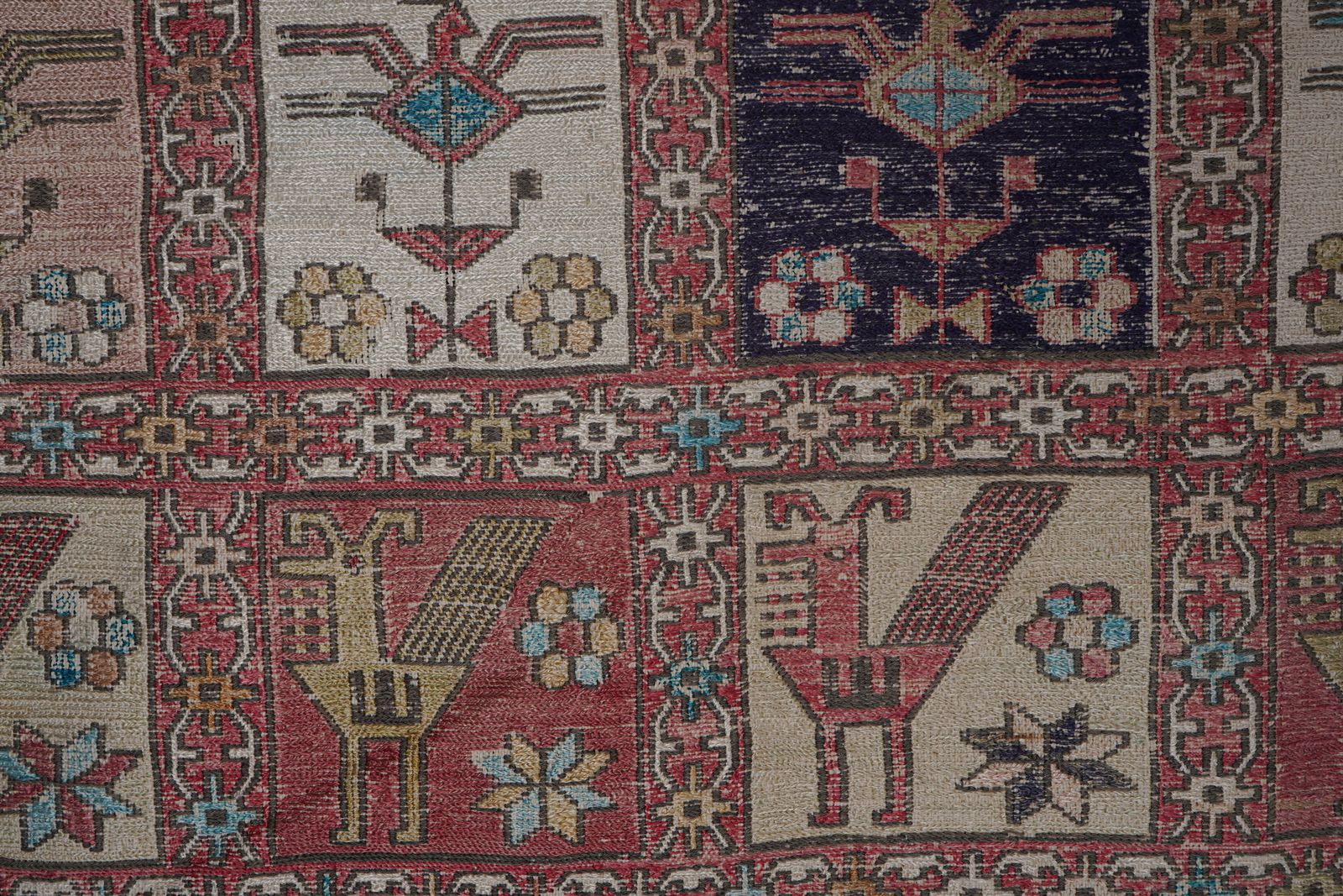 Soumac Kilim Pictorial Animals Rug 4'1'' X 5'8'' photo buy