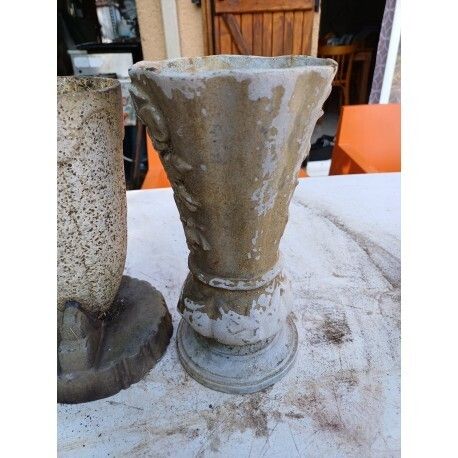 96.0 Lot De 3 Vases En Fonte 1900 De Charleville   Mézières photo