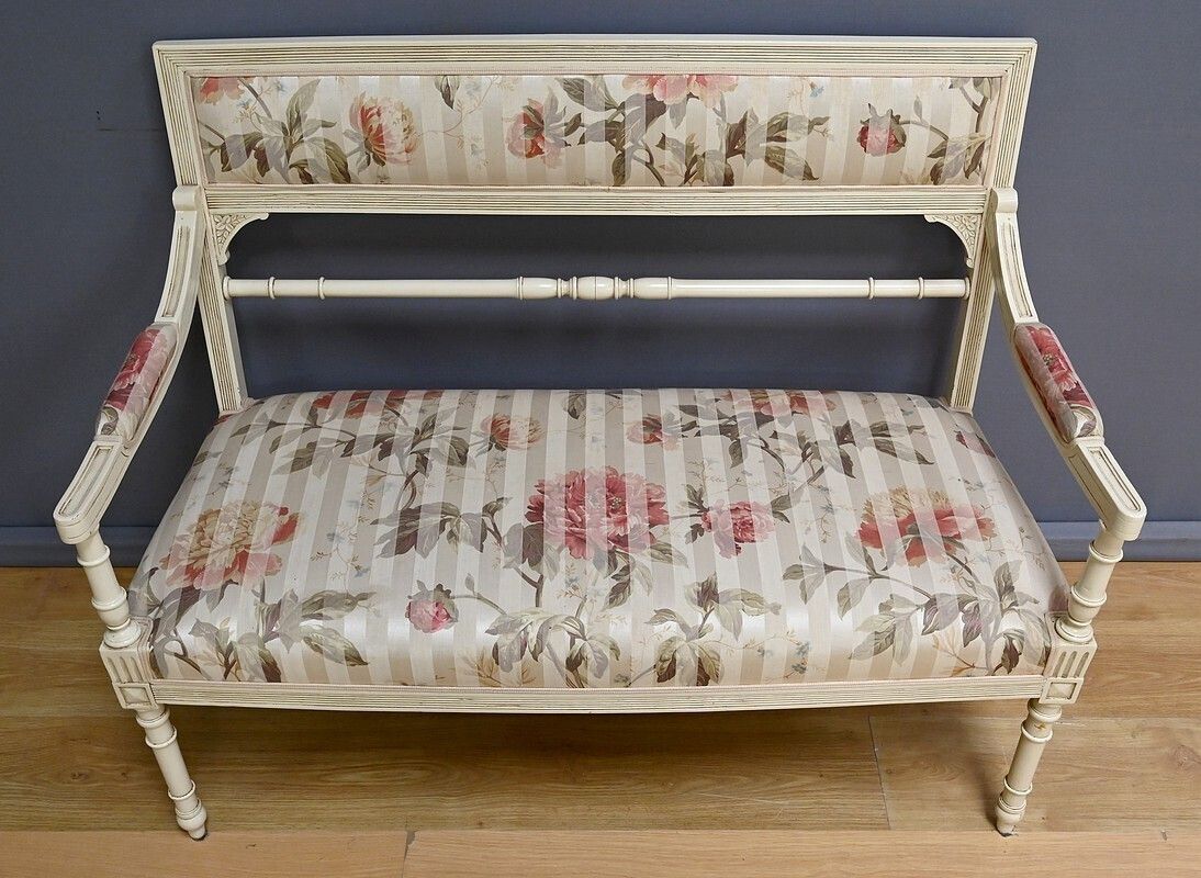 Louis XVI Style Living Room With Benches And Armchairs – 2nd Part Of The 20th Century photo buy