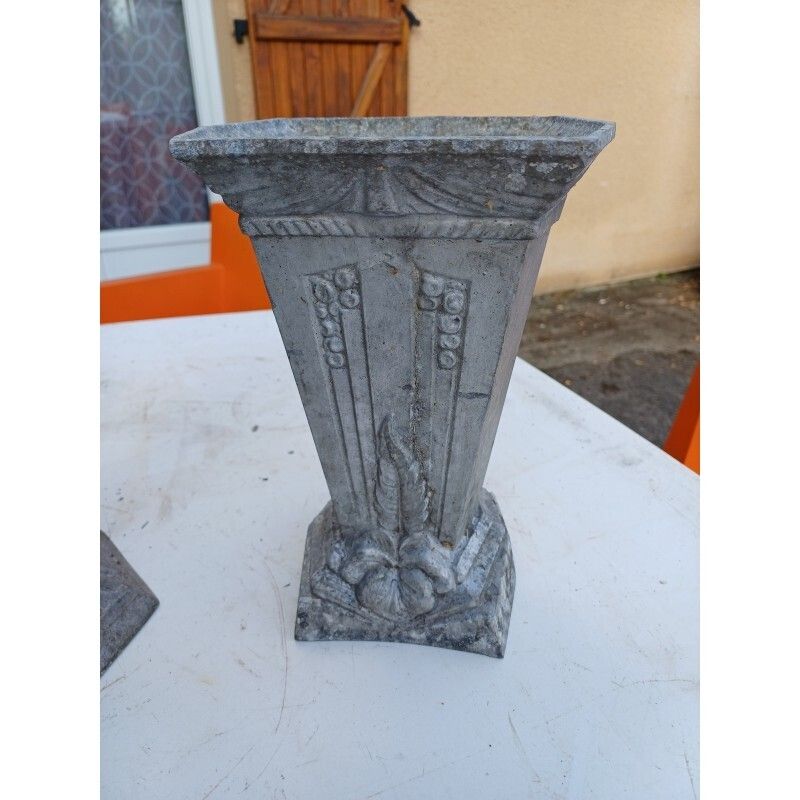 Set Of 8 Cast Iron And Aluminum Vases 1900 photo vinterior
