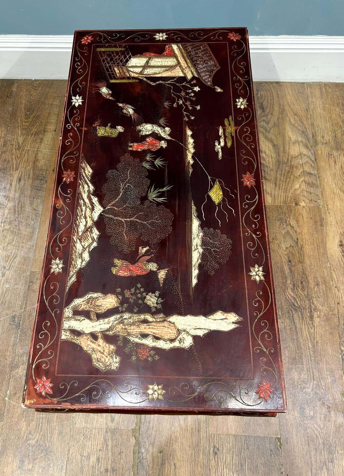 Chinese Lacquered Coffee Table Chinoiserie photo 595.0