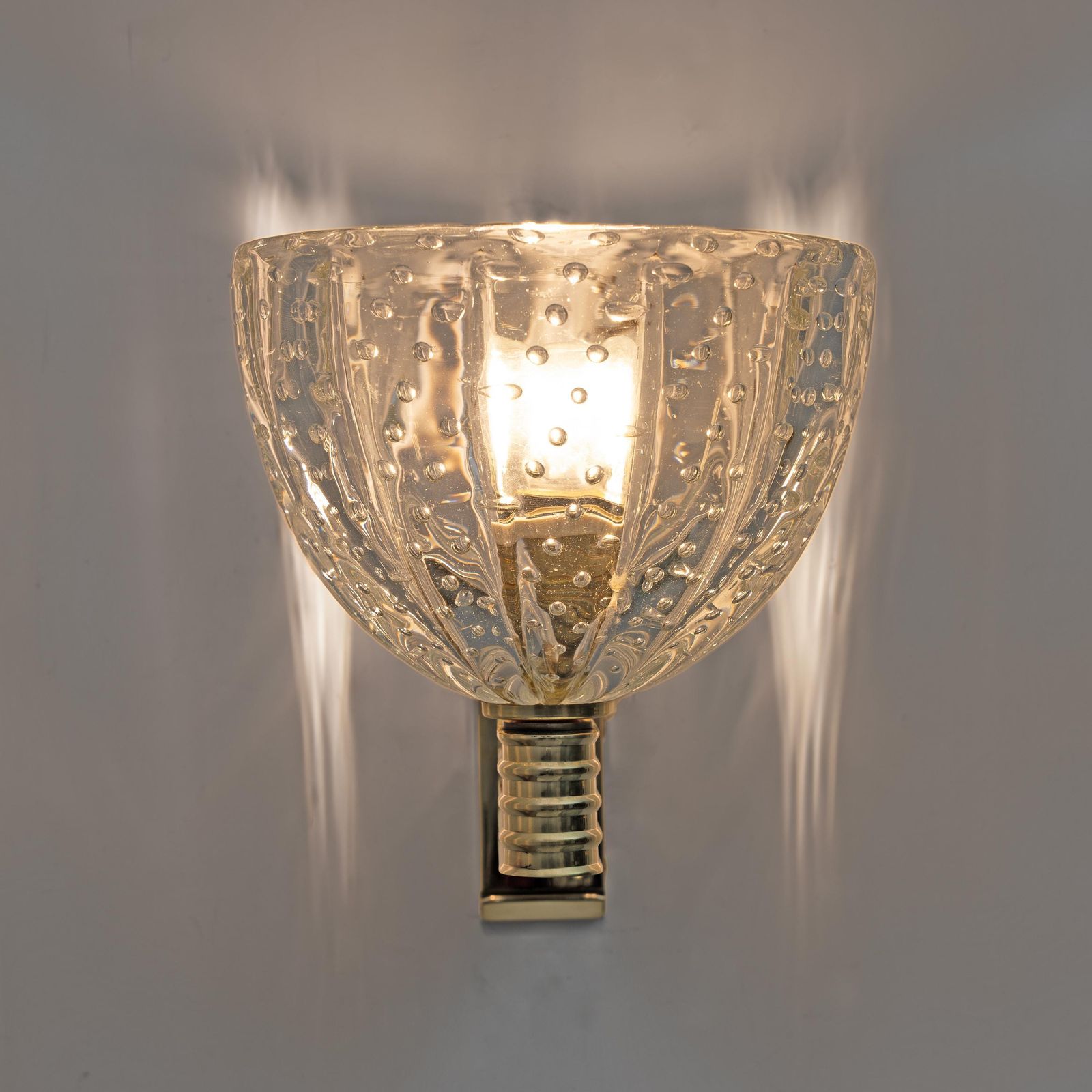 Attributed To Seguso Art Dèco Brass And "Pelugoso" Murano Glass Sconces, Pair photo for sale