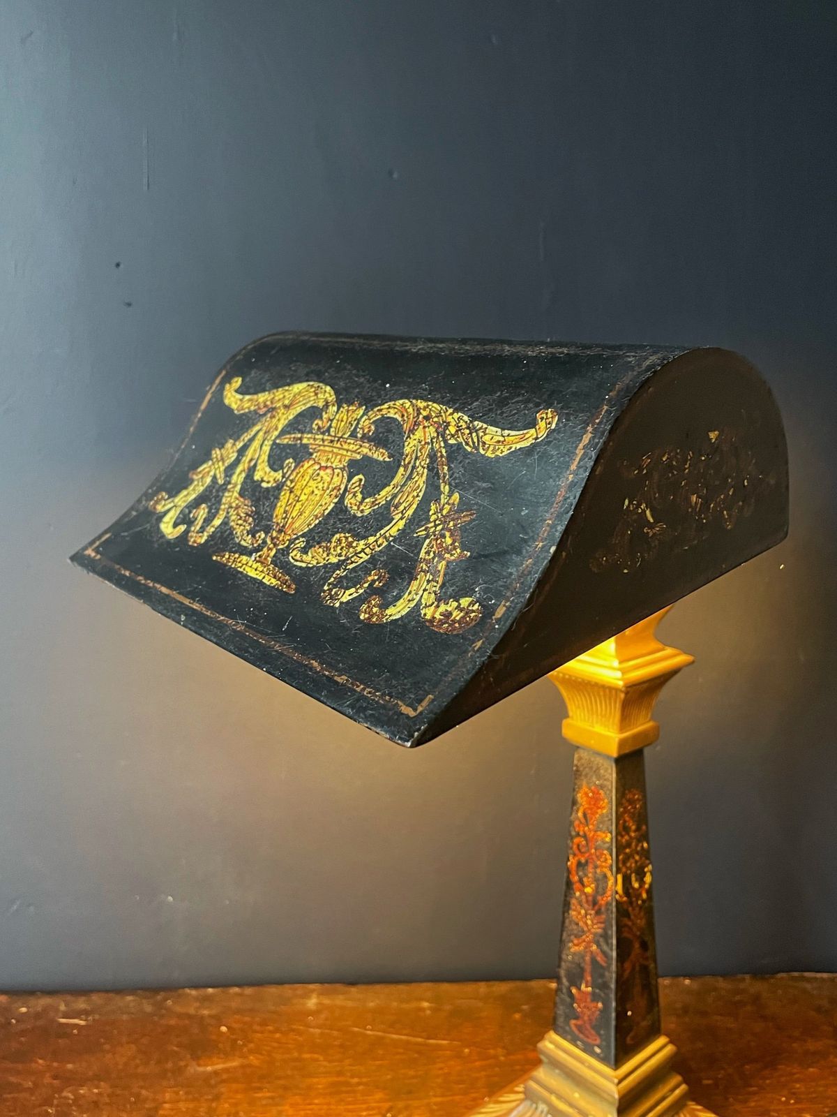 Brass And Tole Bankers Lamp photo furniture