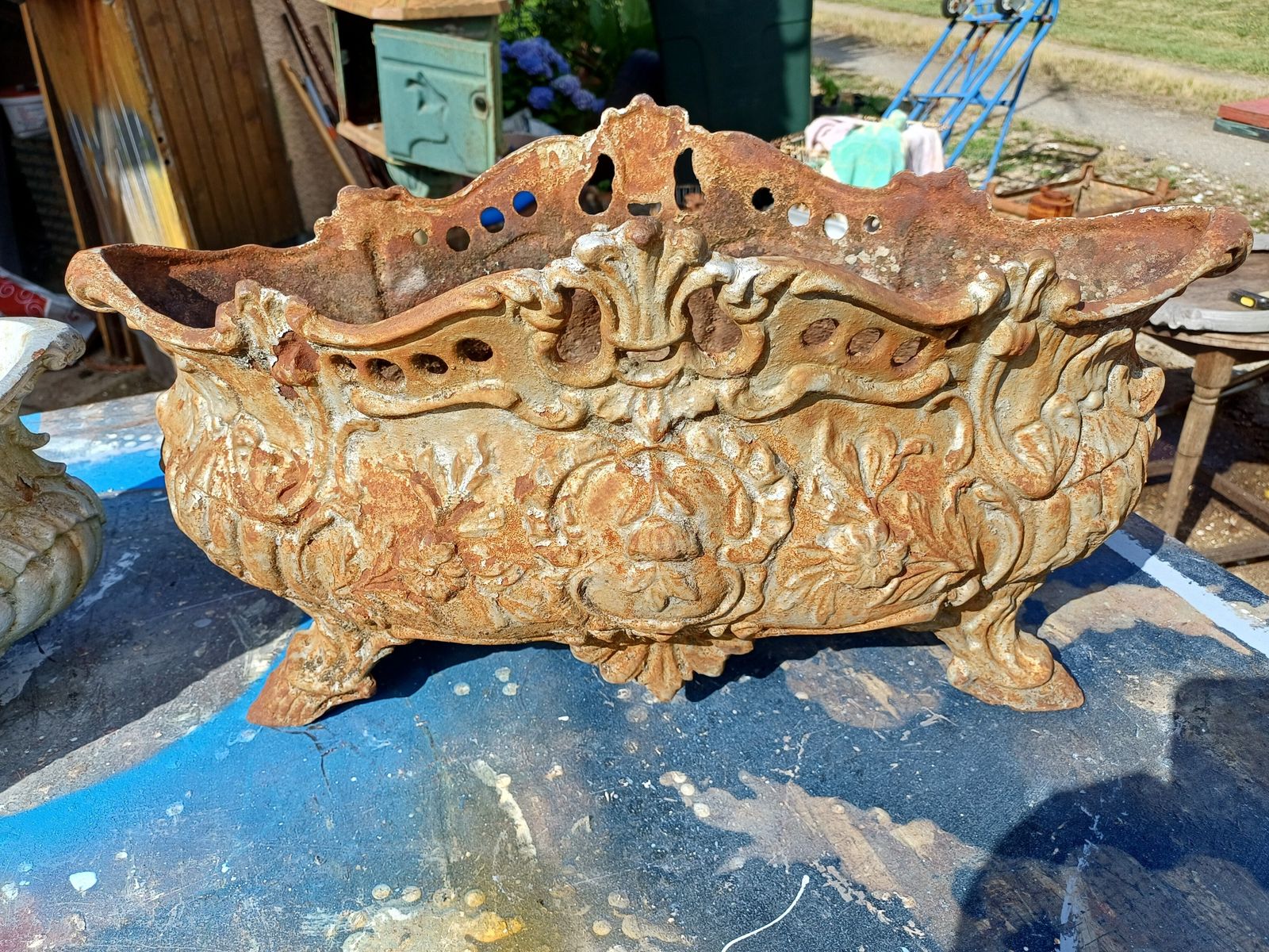 Pair Of 1900 Cast Iron Planters From Charleville Mézières In Rocaille Style photo furniture
