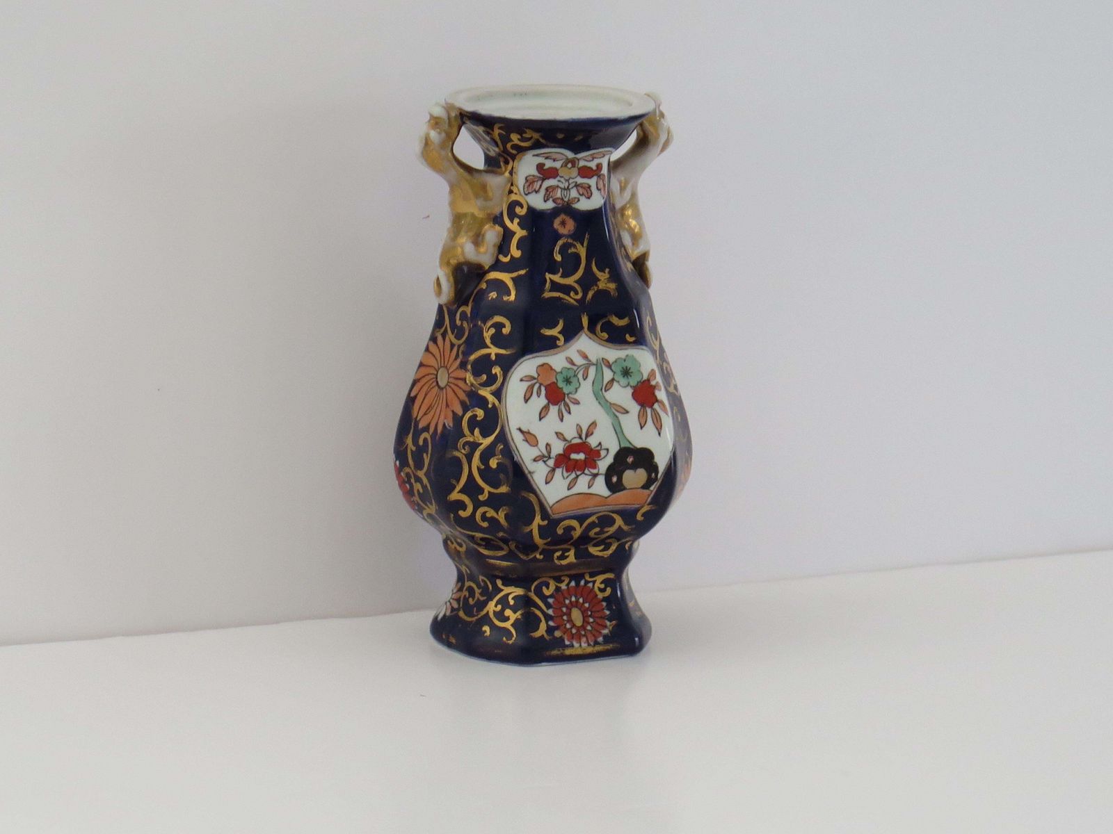 Masons Ironstone Vase In Blue Hawthorne Pattern (No. 2), Circa 1830 photo for sale