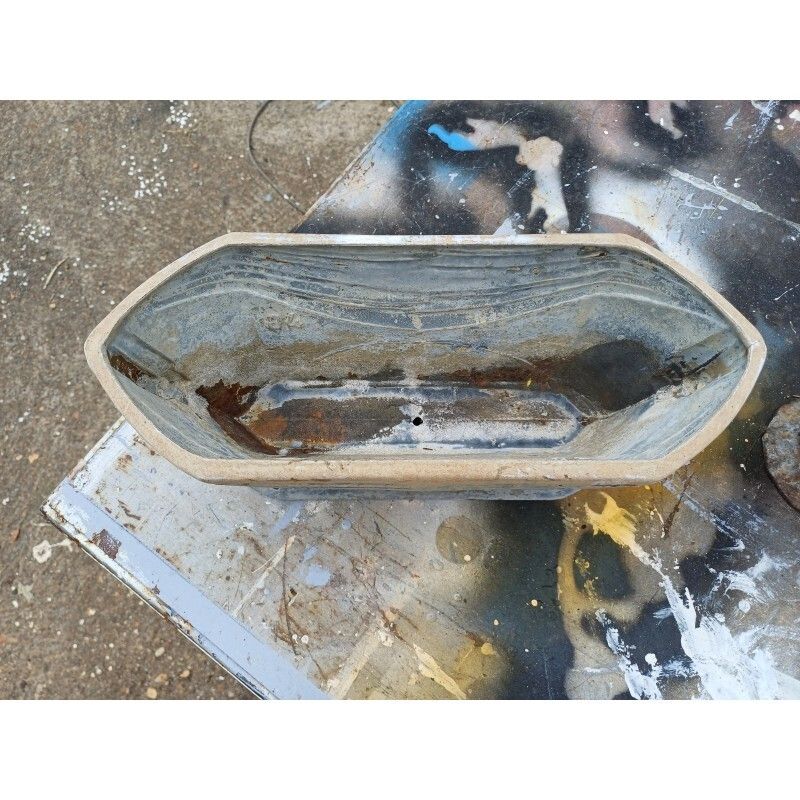 Set Of 4 Cast Iron Planters 1900 From Charleville   Mézières photo furniture