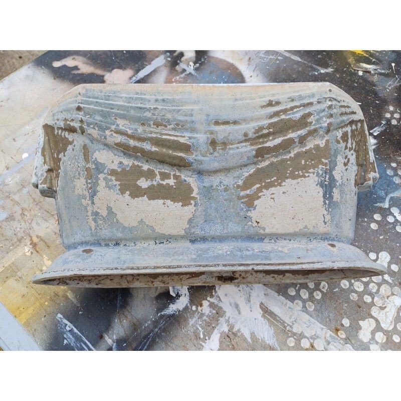 photo for sale Set Of 4 Cast Iron Planters 1900 From Charleville   Mézières