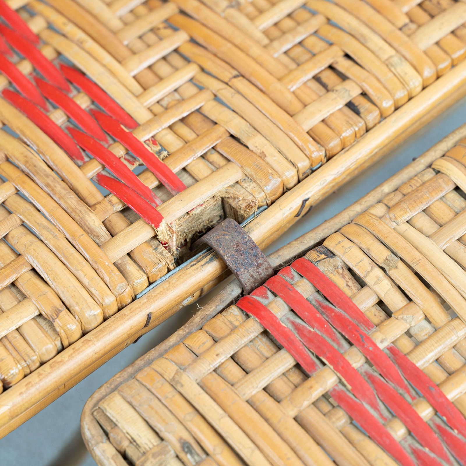 photo furniture A French 1950’s Rattan Lounger